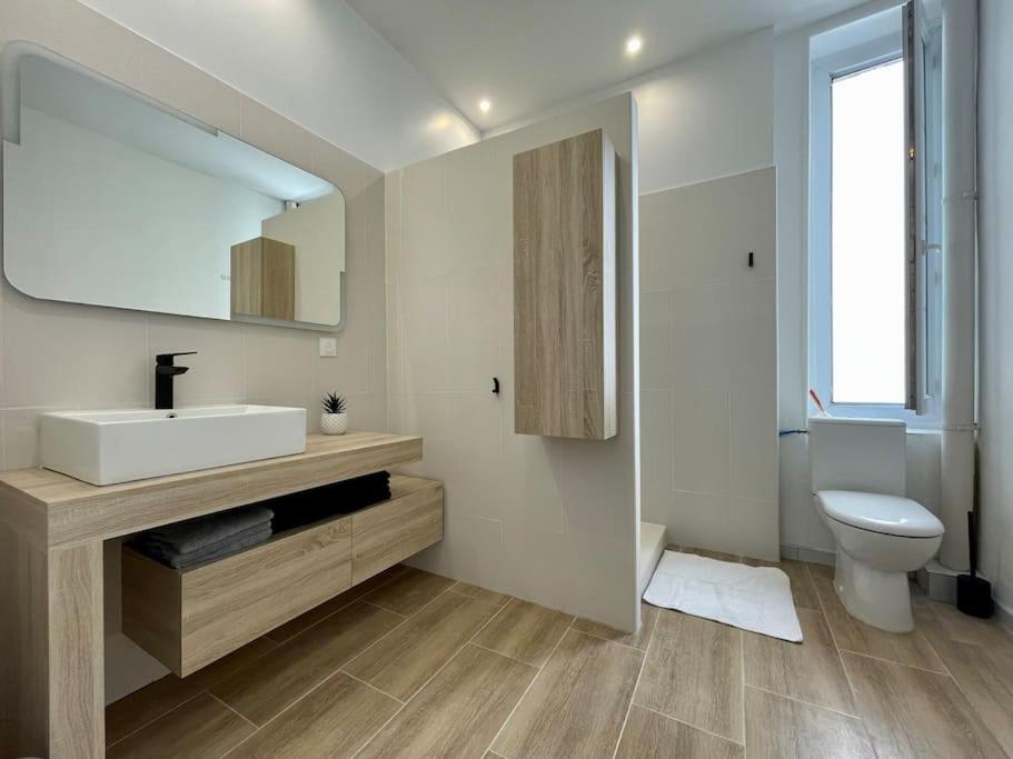 Le Varsovie ※ 4 Balcons Каркасон Екстериор снимка